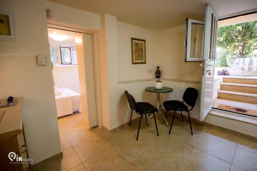 Odysseus Cozy Home Néa Mákri Esterno foto