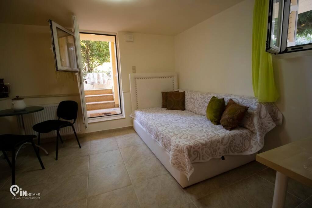 Odysseus Cozy Home Néa Mákri Esterno foto
