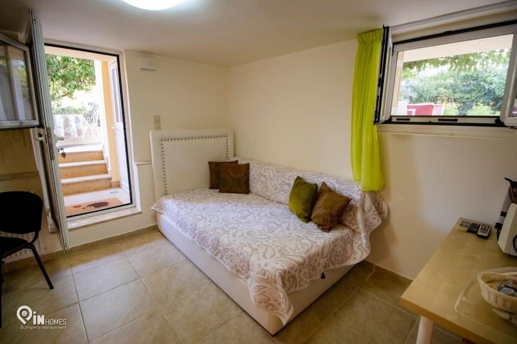 Odysseus Cozy Home Néa Mákri Esterno foto